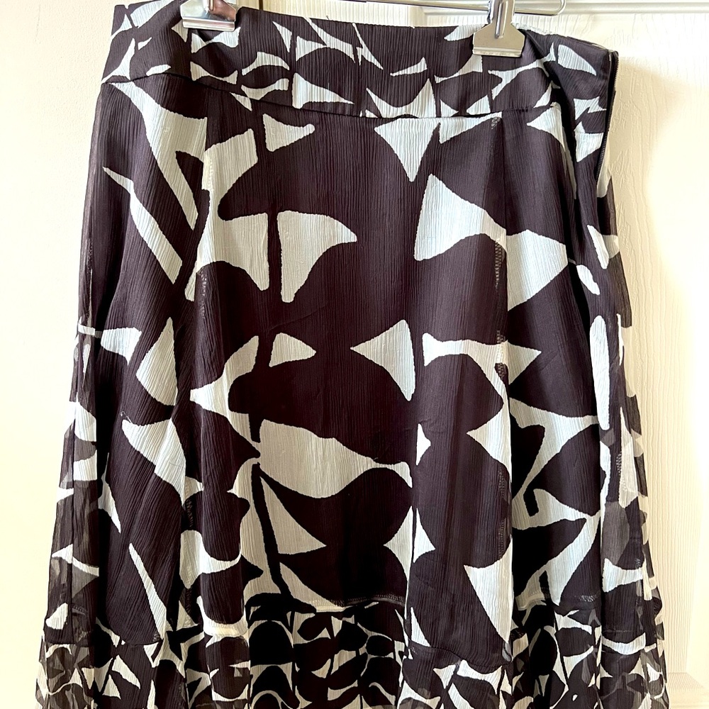 Zara silk skirt knee length Y2K